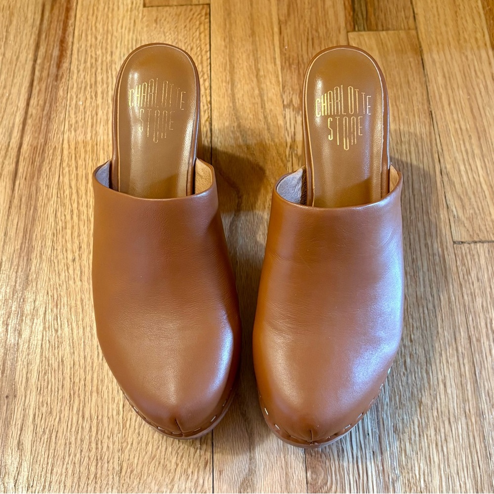 Charlotte Stone Marlo Clog | Luggage | Size 8